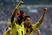 دورتموند يغرم أوباميانغ على خلفية 