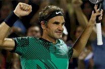 فيدرر يصعد إلى المركز الرابع في تصنيف اللاعبين المحترفين