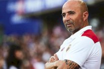 رئيس نادي إشبيلية يجدد ثقته بسامباولي