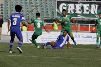 النفط المتصدر يفلت من الخسارة في الوقت القاتل بالدوري العراقي