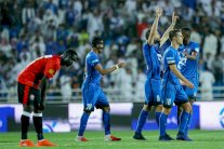 الهلال يهزم الرائد ويقترب من تحقيق لقب الدوري السعودي