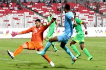 المالكية يعمق جراح الرفاع الشرقي ويستعيد صدارة الدوري البحريني