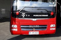 حافلة بايرن ميونخ تثير غضب أنصار ريال مدريد