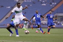 تعادل الهلال مع الأهلي يؤجل تتويجه بلقب الدوري السعودي