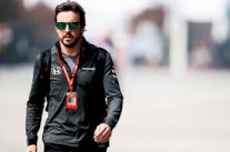 ألونسو يغيب عن جائزة موناكو للمشاركة في سباق انديانابوليس 500