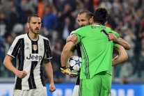 برشلونة يواجه ثلاثي الصد الايطالي