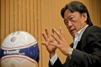 توقيف الرئيس السابق لاتحاد كوستاريكا مدى الحياة