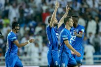 الهلال يسعى لحسم لقب الدوري السعودي أمام الشباب