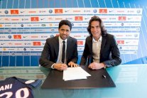 رسمياً .. كافاني يمدد عقده مع سان جرمان حتى 2020