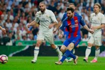 ميسي يحرز الهدف 500 مع برشلونة ويحقق فوزا ثمينا على ريال مدريد