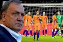 ديك ادفوكات في طريقه إلى تدريب منتخب هولندا