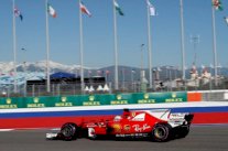 فيراري تسيطر على فترتي التجارب الحرة في جائزة روسيا الكبرى