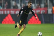 لوكاس هرنانديز يمدد عقده مع اتلتيكو مدريد حتى 2022