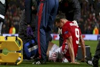 زلاتان إبراهيموفيتش يصدم الأطباء في رحلته العلاجية