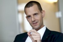 بوربيلي: استبعاد مسؤولي لجنة الاخلاق يشكل 