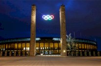 اللجنة الاولمبية تزور باريس على خلفية انتقال سياسي