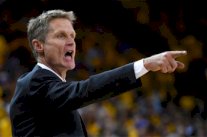 كير يرافق غولدن ستايت الى سان انتونيو