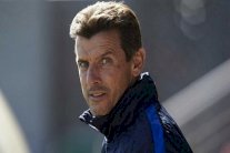 سلتا فيغو يعين أونسوي مدربا له