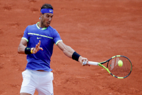 نادال يثبت تفوقه وديوكوفيتش يعاني في الدور الثالث