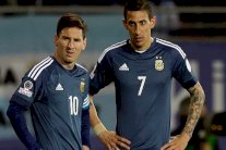 ميسي يحاول إقناع دي ماريا بالانضمام لبرشلونة