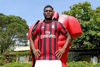 ميلان يضم العاجي كيسييه من اتلانتا