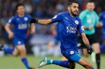 الجزائري رياض محرز يرغب في الرحيل عن نادي ليستر سيتي