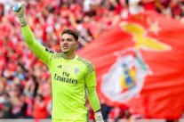 مانشستر سيتي على وشك التعاقد مع الحارس البرازيلي إيدرسون بمبلغ قياسي