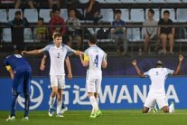 بطولة العالم للشباب: إنكلترا للقب أول كبير منذ 1966