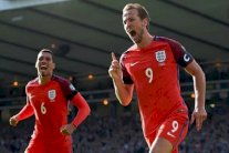 كاين ينقذ إنكلترا وألمانيا بثبات نحو النهائيات باكتساحها سان مارينو