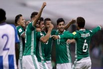 المكسيك بثبات نحو مونديال روسيا والولايات المتحدة إلى المركز الثالث