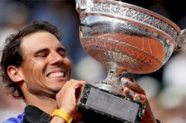 الإسباني نادال يفوز ببطولة فرنسا المفتوحة للتنس للمرة العاشرة