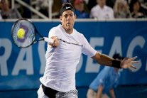 دل بوترو يغيب عن دورة كوينز بسبب الإصابة