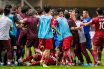 ايقاف البرازيلي أوسكار 8 مباريات لتسببه بعراك في الدوري الصيني