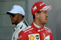 المطاردة مستمرة بين فيتيل وهاميلتون في جائزة أذربيجان الكبرى