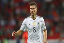 الألماني غوريتسكا غير مكترث بالتقارير عن قرب انضمامه لأرسنال