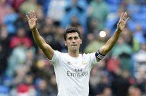 الإسباني الفارو اربيلوا يعلن اعتزاله كرة القدم بشكل نهائي