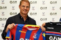 فرانك دي بوير يخلف الاردايس في تدريب كريستال بالاس