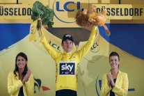 المرحلة الافتتاحية في طواف فرنسا الدولي لتوماس وبداية جيدة لفروم