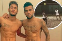 نيمار وألفيس يستعرضان مهاراتهما على الشاطئ