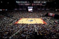 تقليص عدد الأوقات المستقطعة في مباريات دوري السلة الأميركي