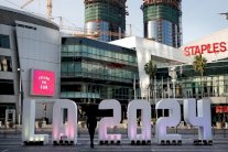 باريس ولوس انجليس تقتربان من ضمان استضافة الألعاب الأولمبية