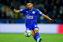 روما يقدم عرضه الأول لضم رياض محرز