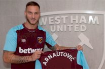 ارناوتوفيتش من ستوك سيتي إلى وست هام