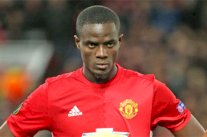 المدافع العاجي ايريك بايي يغيب عن مانشستر يونايتد بسبب الإيقاف