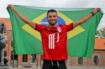 البرازيلي مايا يرفع عدد الوافدين الجدد إلى ليل لـ12 لاعبا