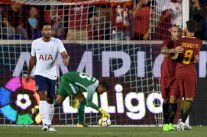 نهاية مجنونة تنتهي بفوز روما على توتنهام في كأس الأبطال الدولية