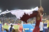 القطري سامبا والجزائري لحولو إلى نصف نهائي 400 م حواجز