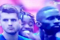 فيديو يظهر سخرية باتشواي من ركلة موراتا.. واللاعب ينفي