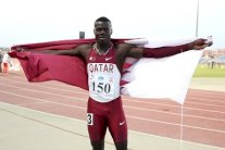 القطري هارون إلى نصف نهائي 400 م في مونديال القوى