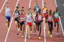 البحريني ميخو والمغربي ايكيدير إلى نصف نهائي 1500 م